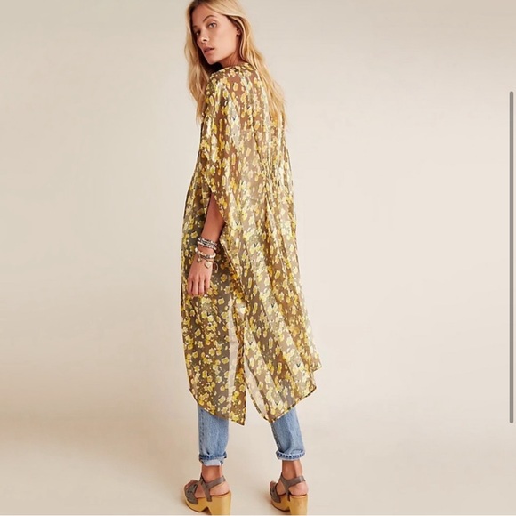 ANTHRO Isolde Kimono - Picture 3 of 6